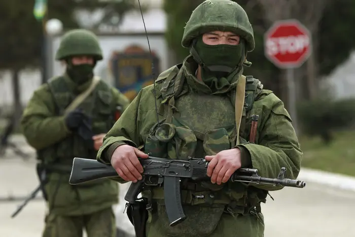 Військові з країни допомагають РФ