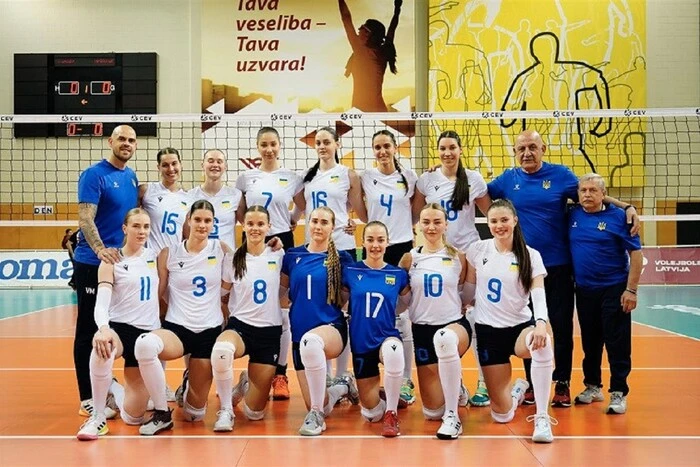 Die ukrainische U22-Volleyballnationalmannschaft der Frauen hat sich ein Ticket für die U21-Europameisterschaft 2026 gesichert