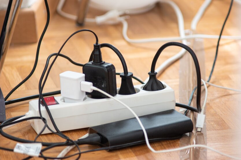Ukraine switches to 230 volts: will electricity bills rise and will the wiring withstand it