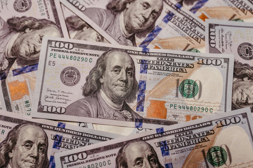 Chart showing the decline of the dollar exchange rate