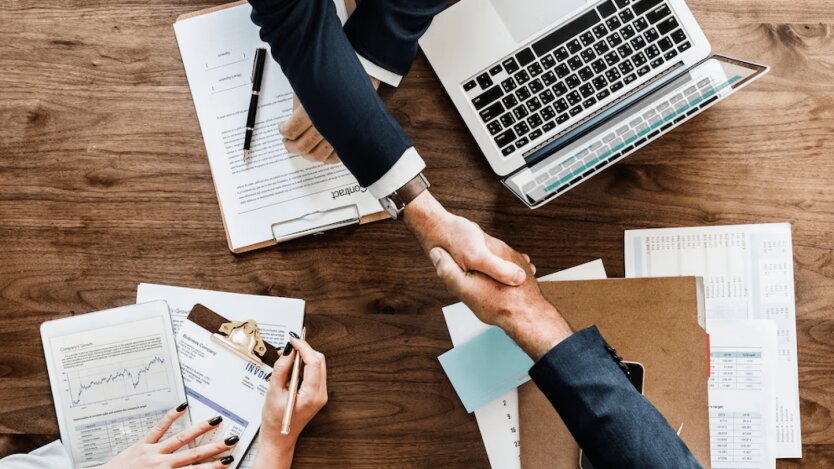 Das Geschäft erhielt Entschädigungen für die Schaffung von Arbeitsplätzen für Vertriebene