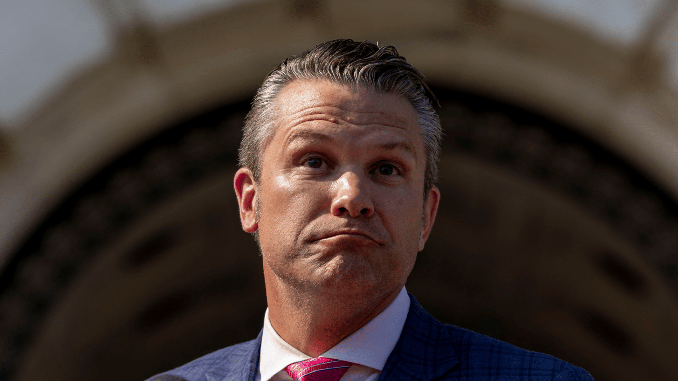 Hegset did not inform the White House about the cessation of aid to Ukraine