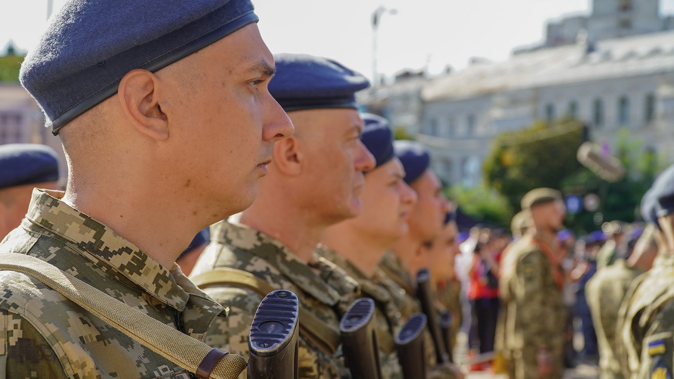 Без черги і кредиту — хто з військових отримає квартири у 2025