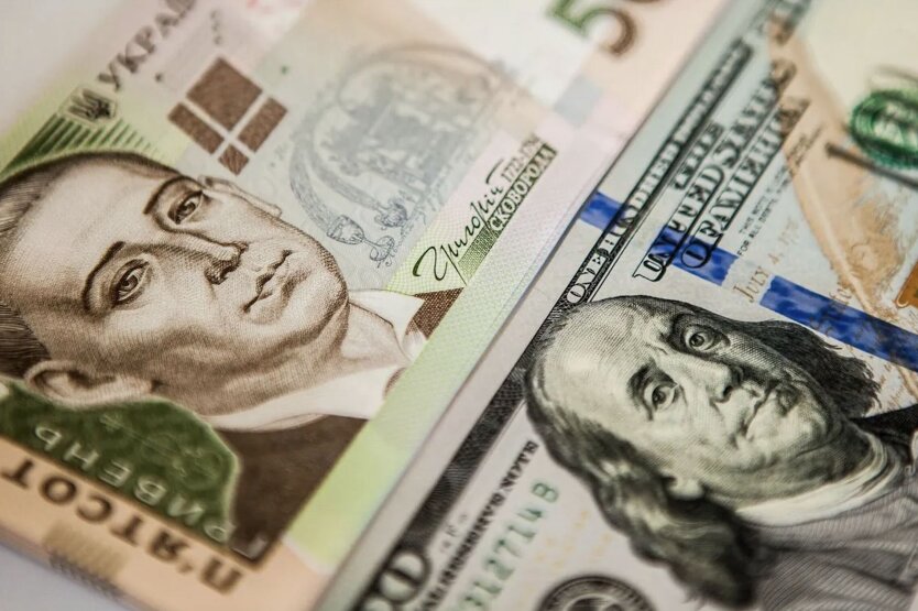 Der Dollar wird über 45 Hryvnias steigen: Die NBU prognostizierte einen starken Anstieg der Währung